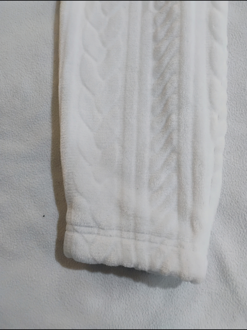 Cozy White Cable-Knit Thermal Pajama Bottoms - Picture 2 of 15